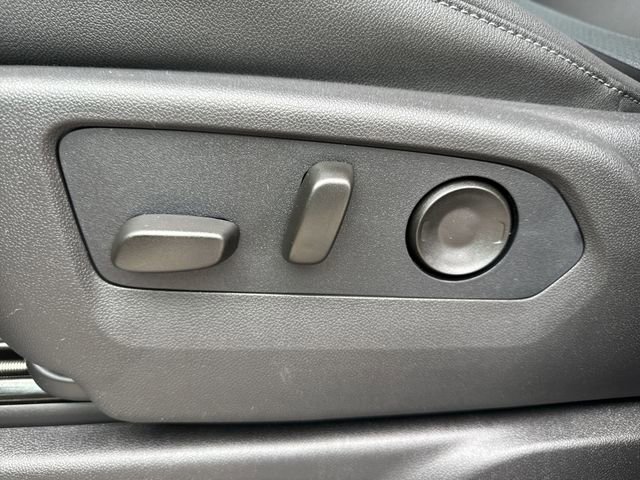 New 2026 GMC Sierra 1500 SLT w/ SLT Premium Package image 12