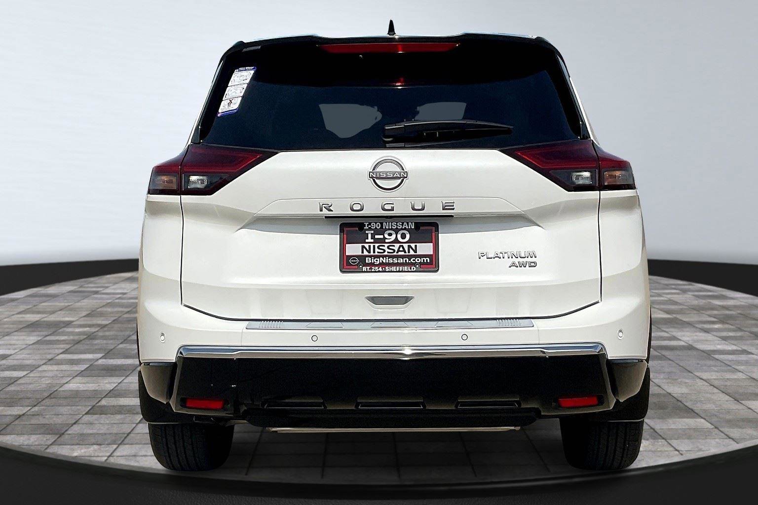 New 2026 Nissan Rogue Platinum w/ Platinum Premium Package image 4