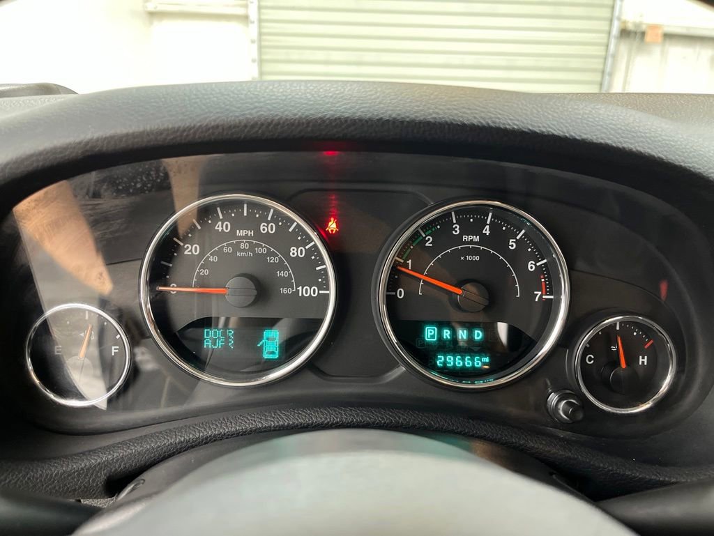 Used 2018 Jeep Wrangler Sport AWD/4WD image 15