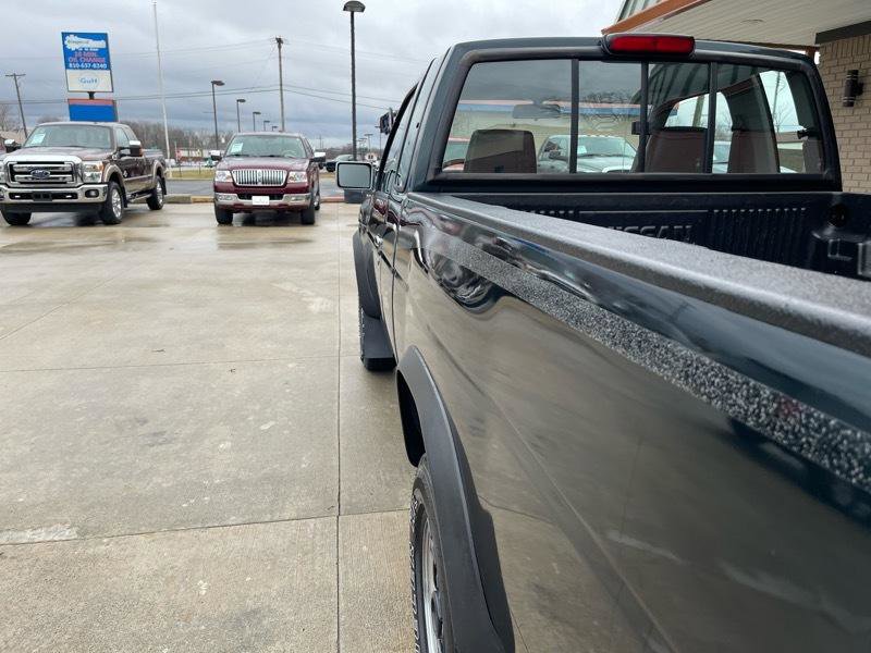 Used 1994 Nissan Pickup XE image 14