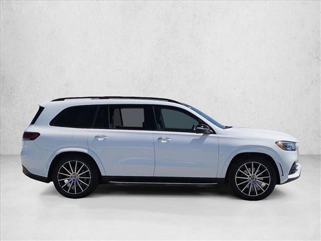 Used 2022 Mercedes-Benz GLS 450 4MATIC image 4