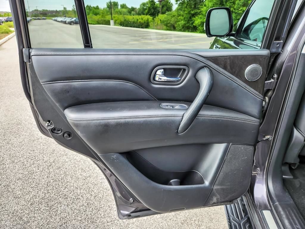 Used 2024 INFINITI QX80 Luxe RWD image 29