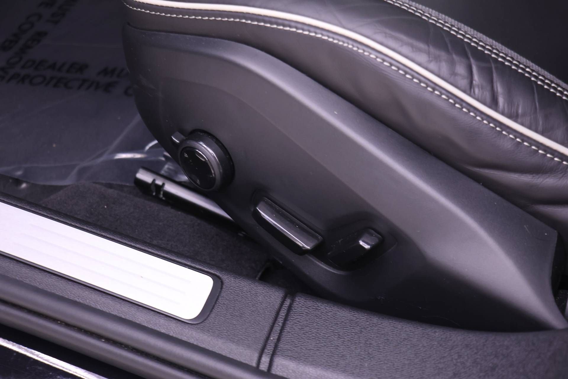 Certified 2024 Volvo S60 B5 Plus FWD image 18