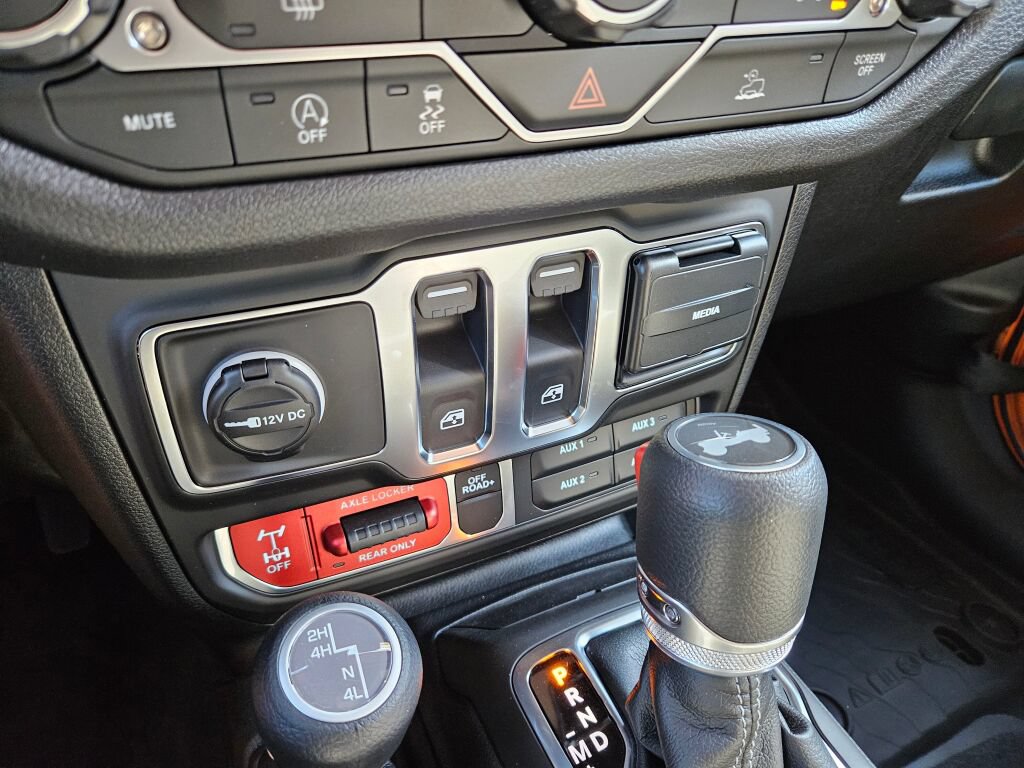 New 2026 Jeep Wrangler Sport AWD/4WD image 19