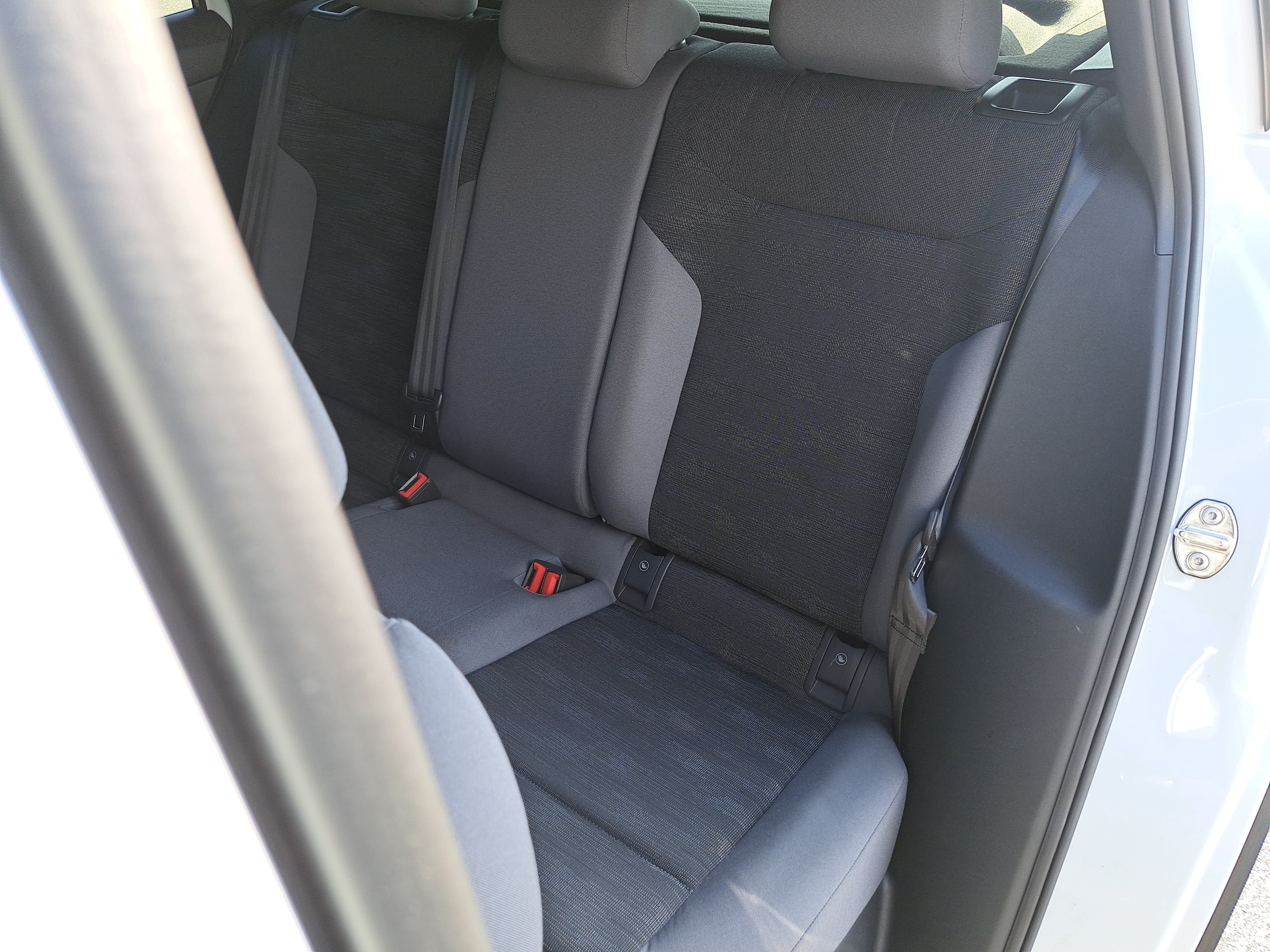Used 2021 Volkswagen ID.4 Pro RWD image 14