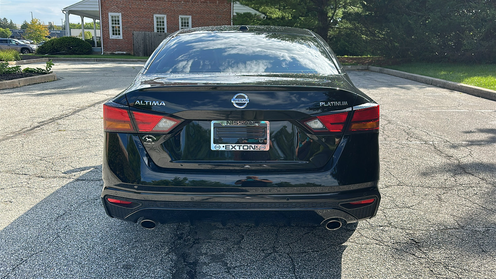 Certified 2019 Nissan Altima 2.5 Platinum FWD image 6