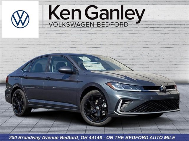 New 2025 Volkswagen Jetta SE