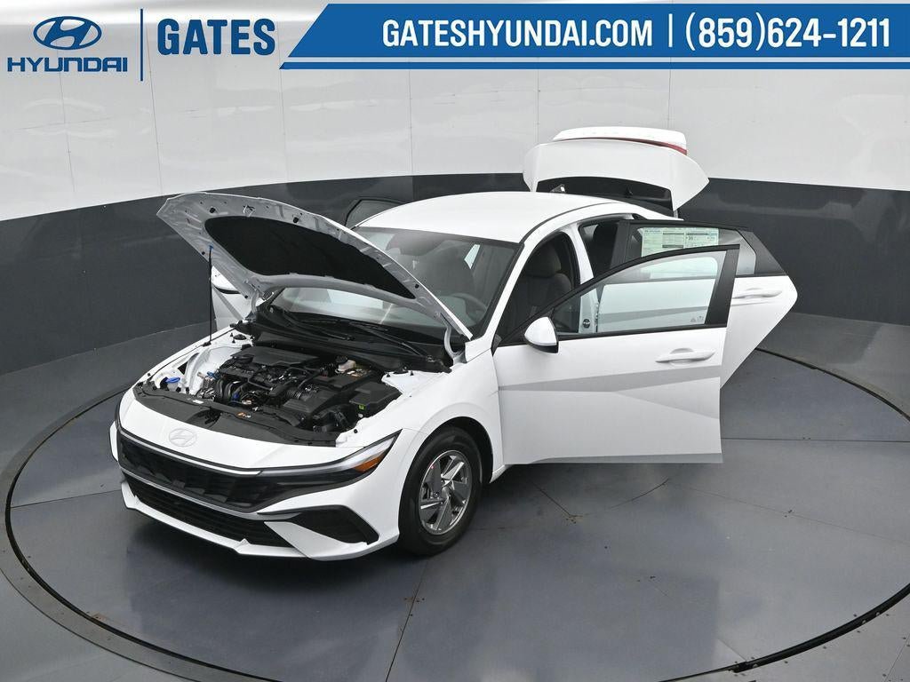 New 2026 Hyundai Elantra SE FWD image 49