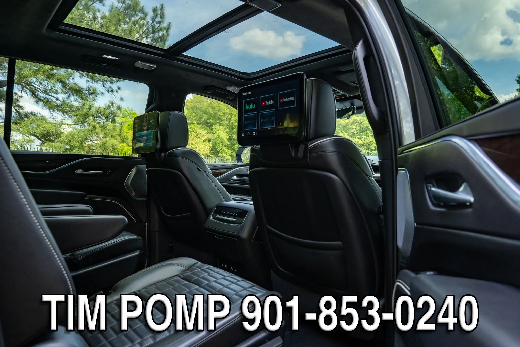 Used 2023 Cadillac Escalade ESV Sport Platinum w/ Heavy-Duty Trailer Package AWD/4WD image 16