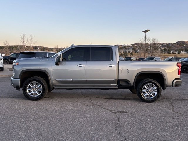 Used 2024 Chevrolet Silverado 3500 High Country w/ Z71 Off-Road Package image 2