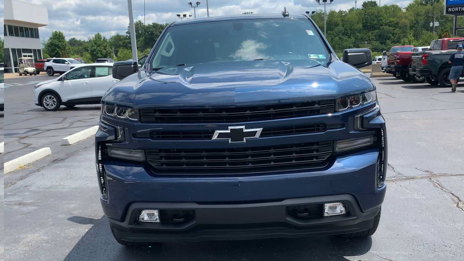 Certified 2020 Chevrolet Silverado 1500 RST AWD/4WD image 3