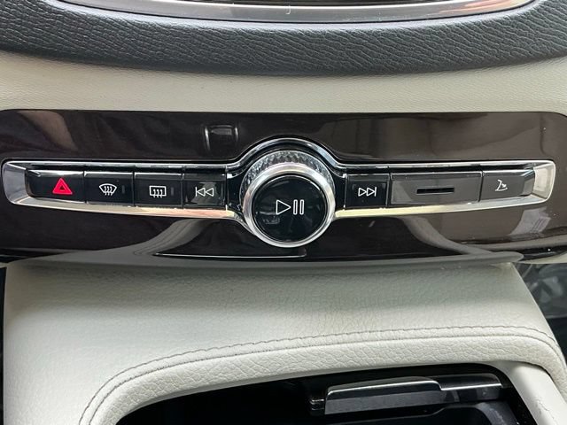 Used 2019 Volvo XC90 T6 Momentum w/ Advanced Package AWD/4WD image 29