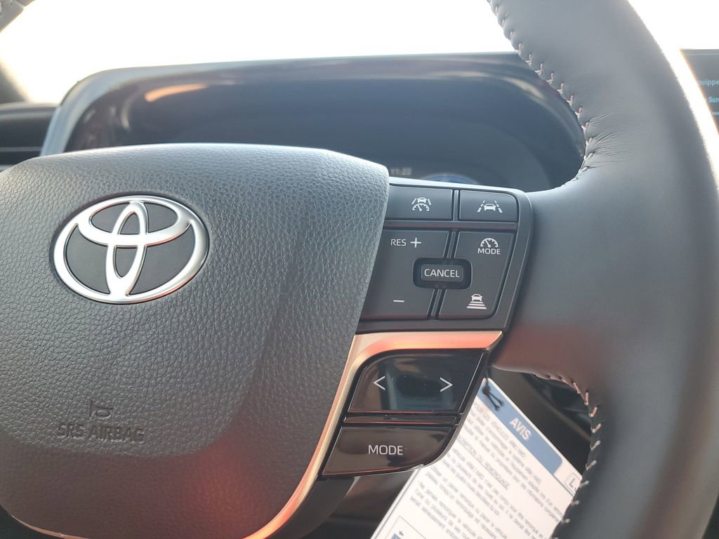 New 2026 Toyota Crown XLE image 28