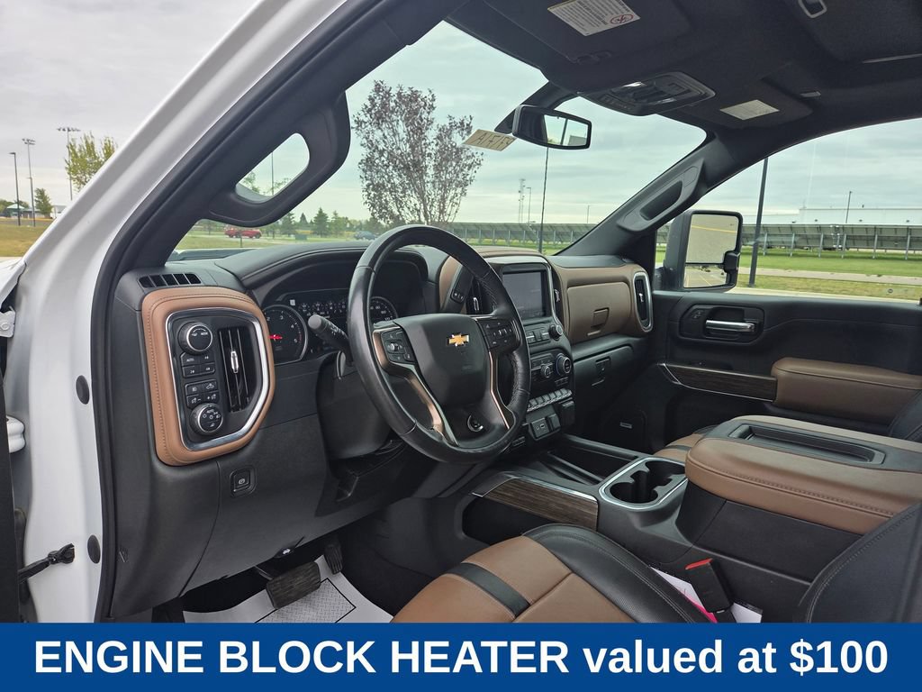Used 2022 Chevrolet Silverado 3500 High Country AWD/4WD image 9