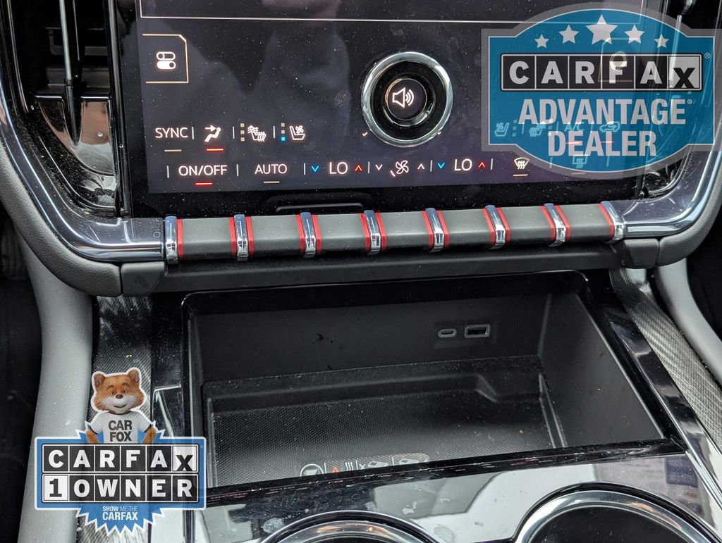 Used 2025 GMC Yukon AT4 w/ AT4 Premium Plus Package AWD/4WD image 10