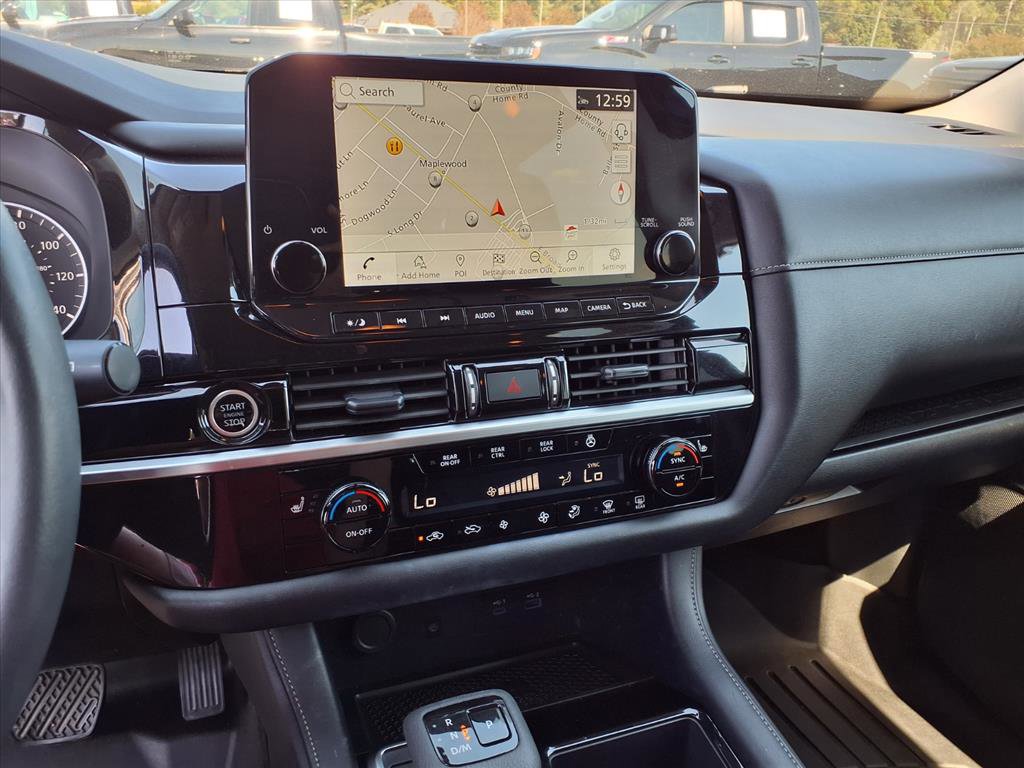 Used 2024 Nissan Pathfinder SL w/ Cargo Package image 7