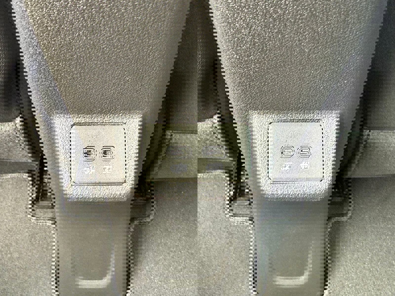 New 2027 Chevrolet Bolt LT w/ Comfort Package image 37