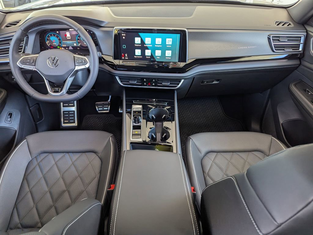 New 2026 Volkswagen Atlas Cross Sport SEL Premium R-Line image 15