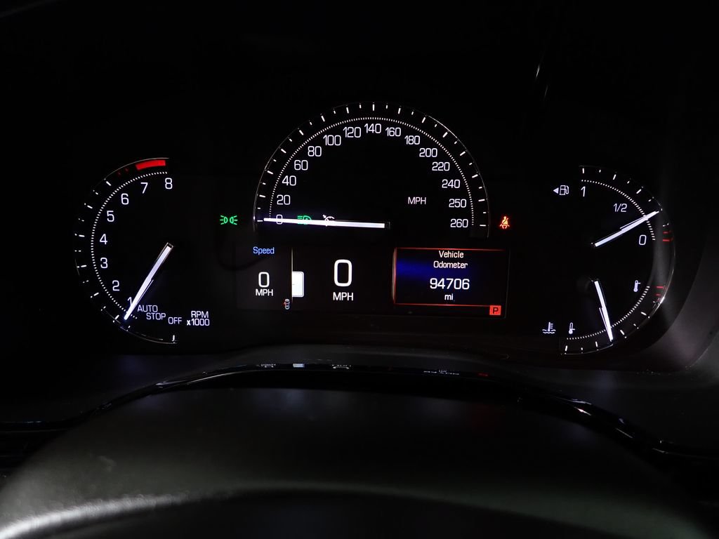 Used 2017 Cadillac XT5 Luxury w/ Driver Awareness Package AWD/4WD image 28