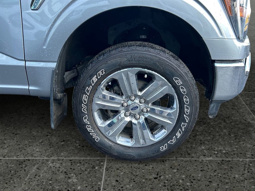 Used 2023 Ford F150 XLT w/ Trailer Tow Package AWD/4WD image 9