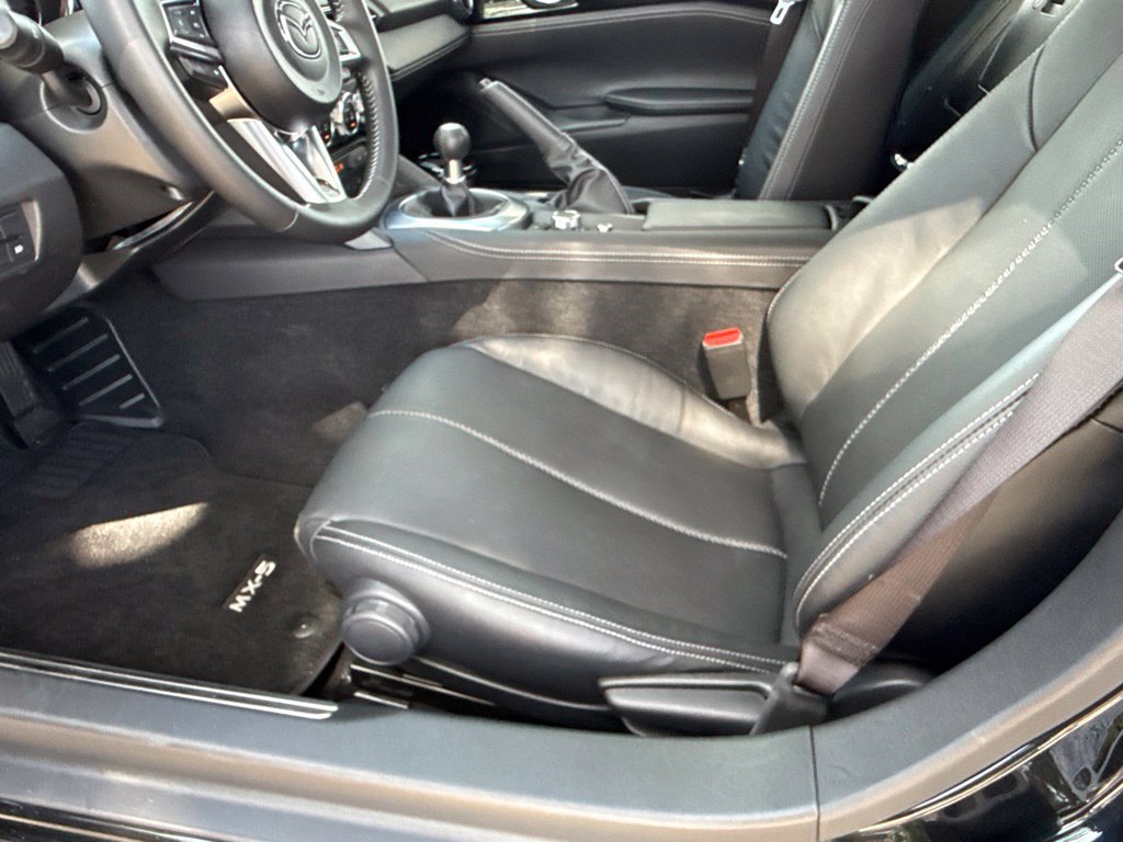 Used 2025 MAZDA MX-5 Miata RF Grand Touring RWD image 15