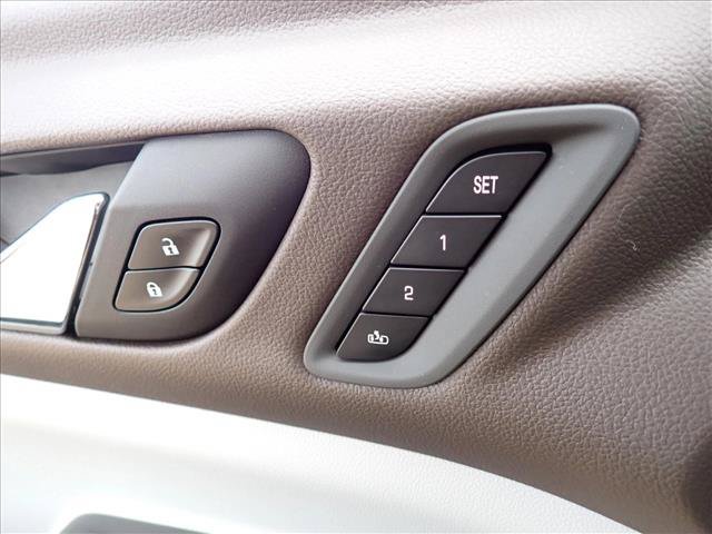 Used 2020 GMC Acadia SLT w/ Driver Alert Package II AWD/4WD image 16