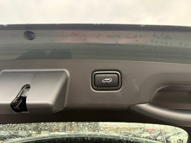 Certified 2023 Kia Niro Wave w/ Wave Preserve Package image 25