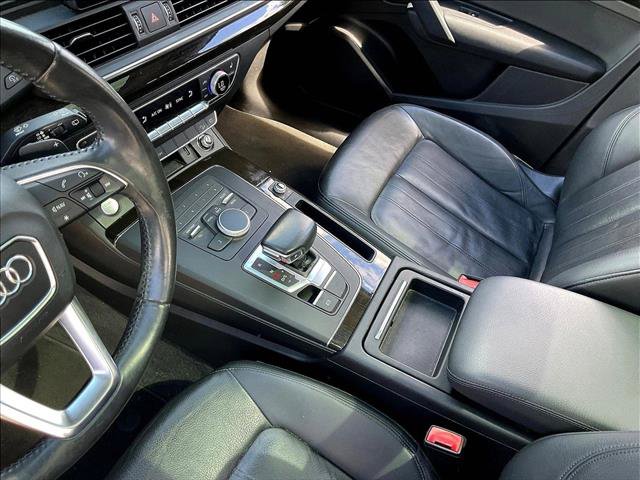 Used 2019 Audi Q5 2.0T Premium w/ Convenience Package AWD/4WD image 11