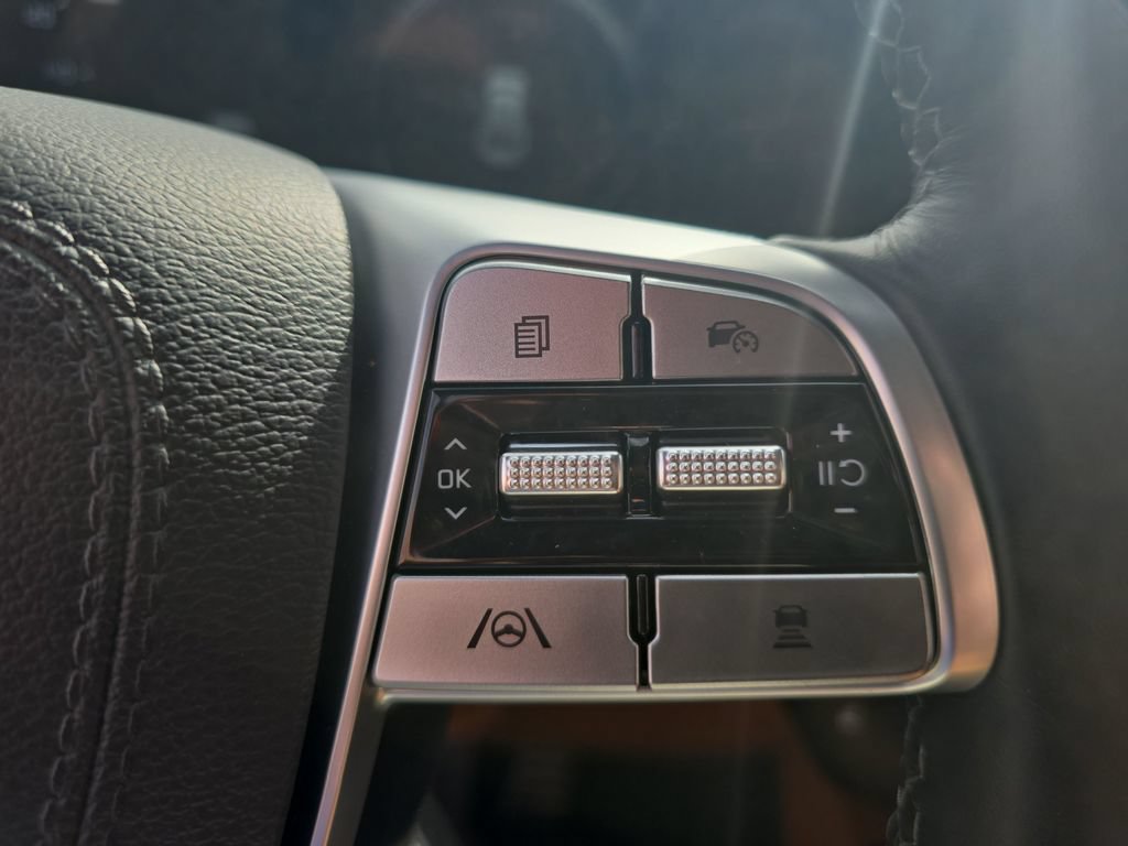 Used 2025 Kia Telluride SX X-Line AWD/4WD image 33
