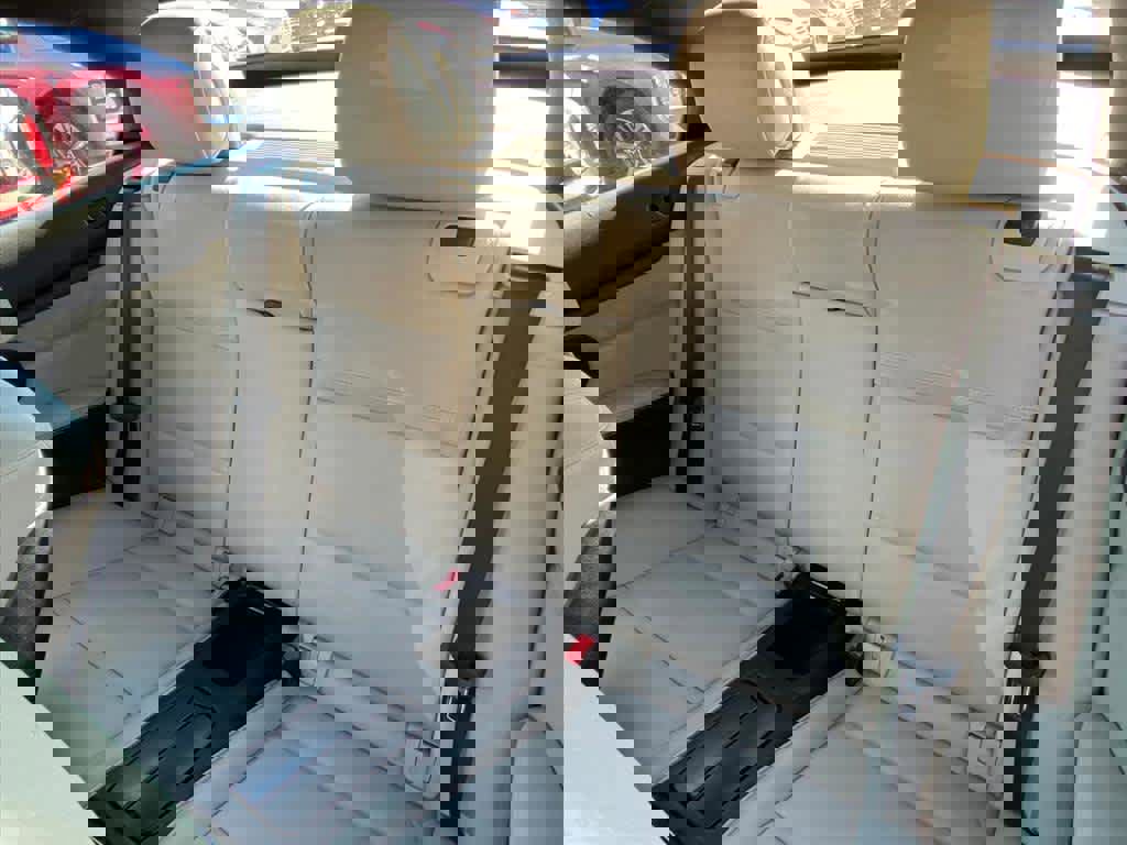 Used 2009 BMW 328i Convertible image 18