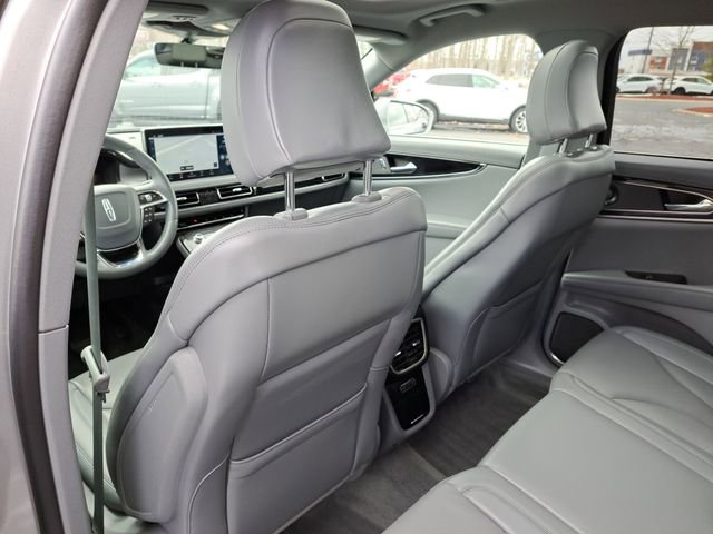 Certified 2023 Lincoln Nautilus Reserve w/ Equipment Group 201A image 24