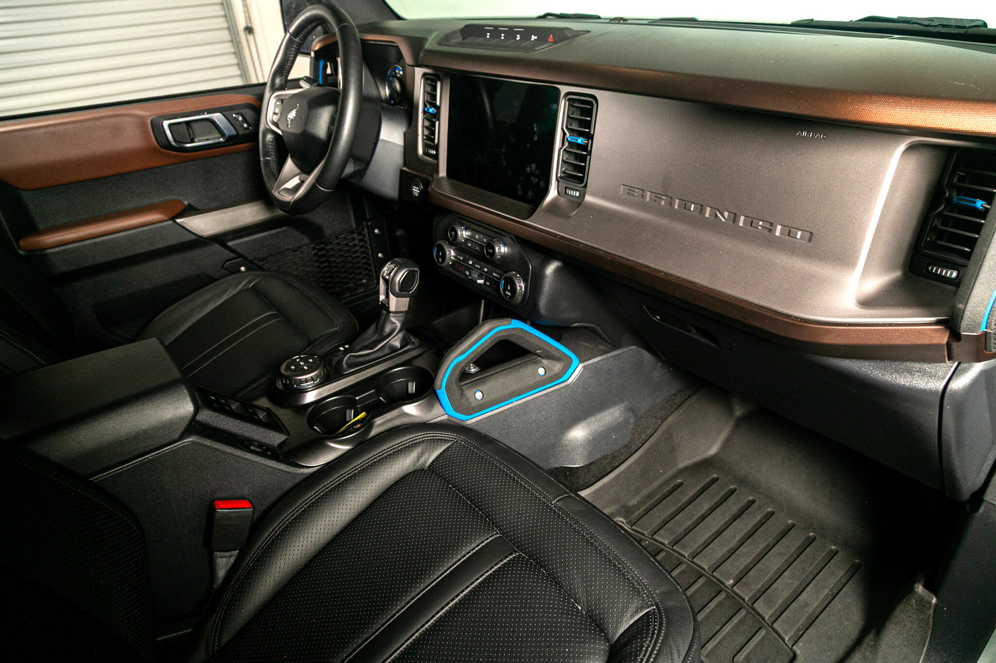 Used 2022 Ford Bronco Outer Banks w/ Sasquatch Package image 8