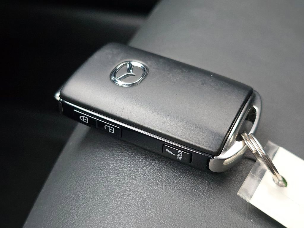 Used 2022 MAZDA CX-30 AWD 2.5 S w/ Select Package image 36