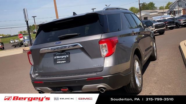 Used 2021 Ford Explorer Limited w/ Equipment Group 301A AWD/4WD image 9