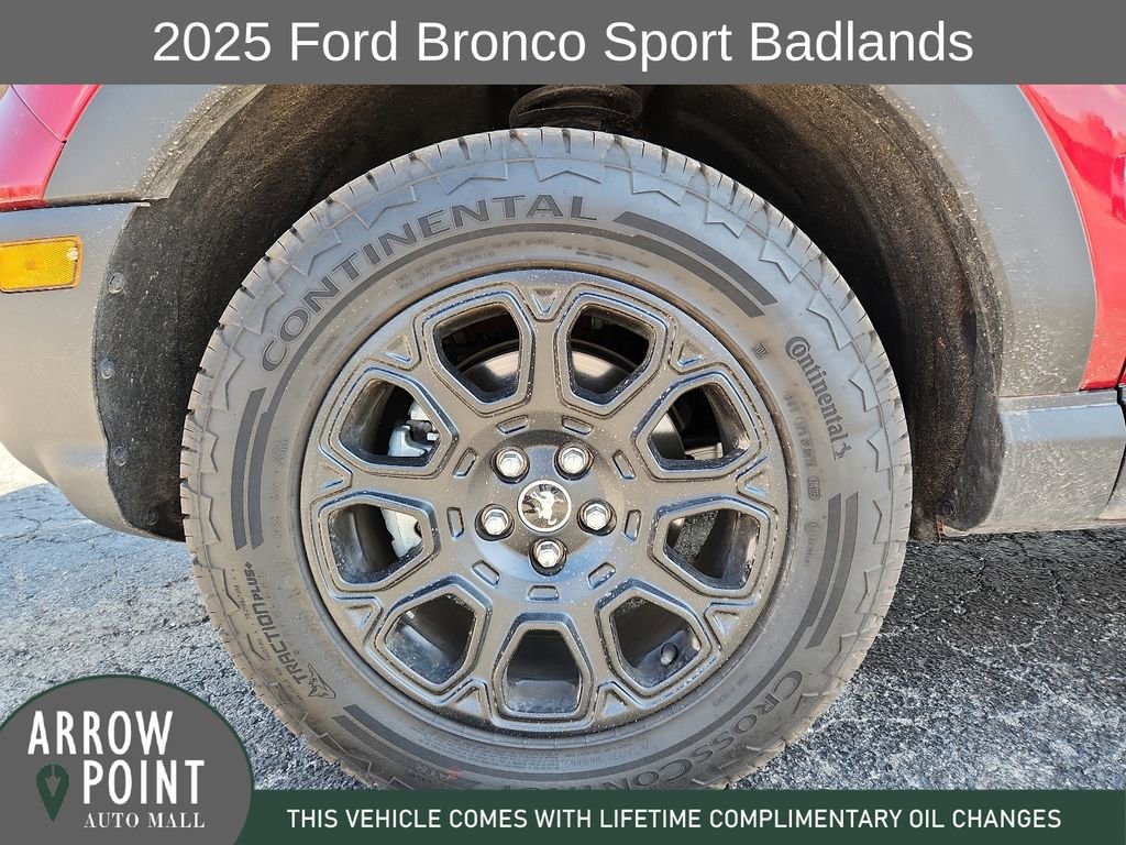 Used 2025 Ford Bronco Sport Badlands image 16
