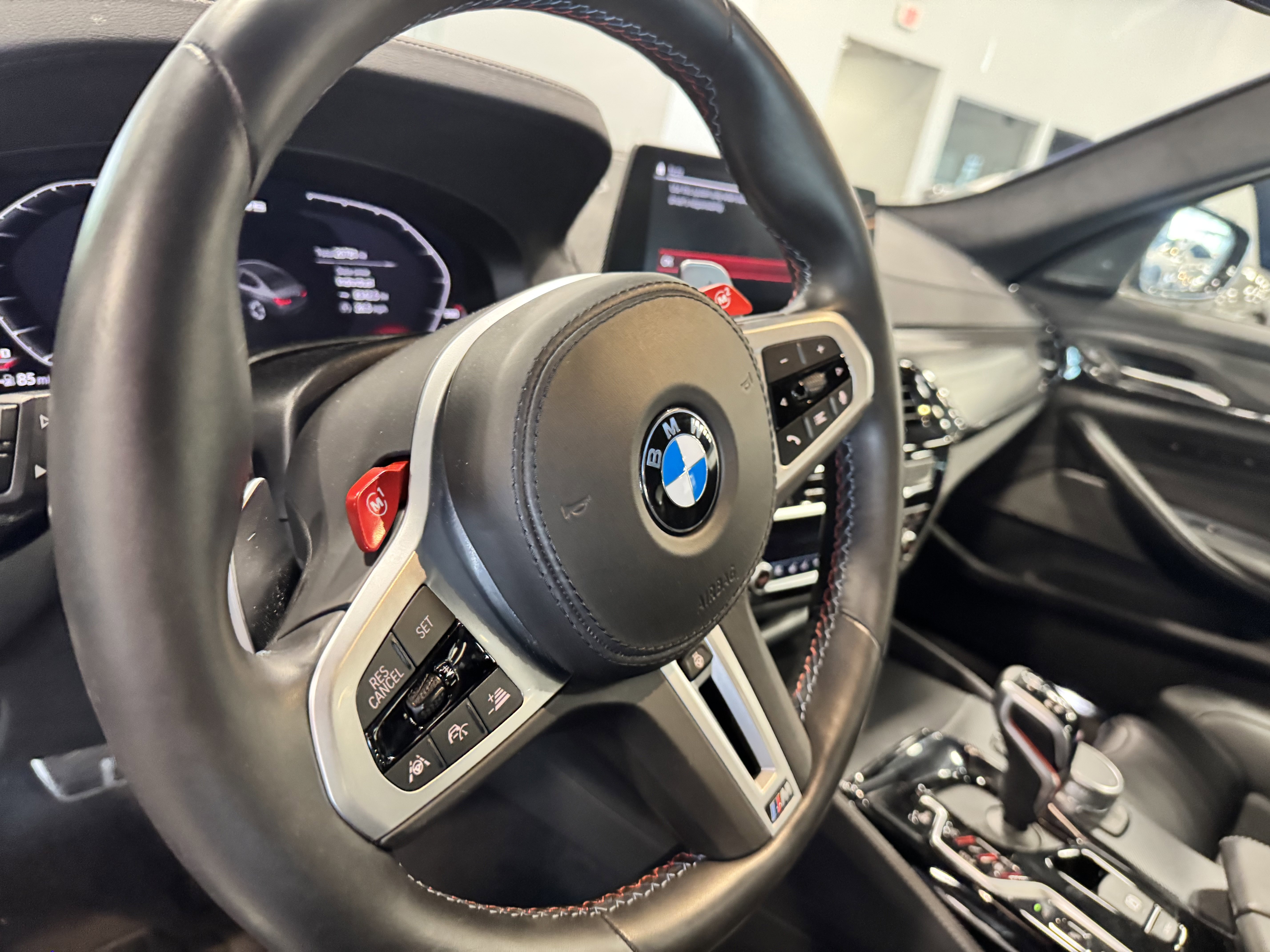 Used 2020 BMW M5 w/ Executive Package image 10