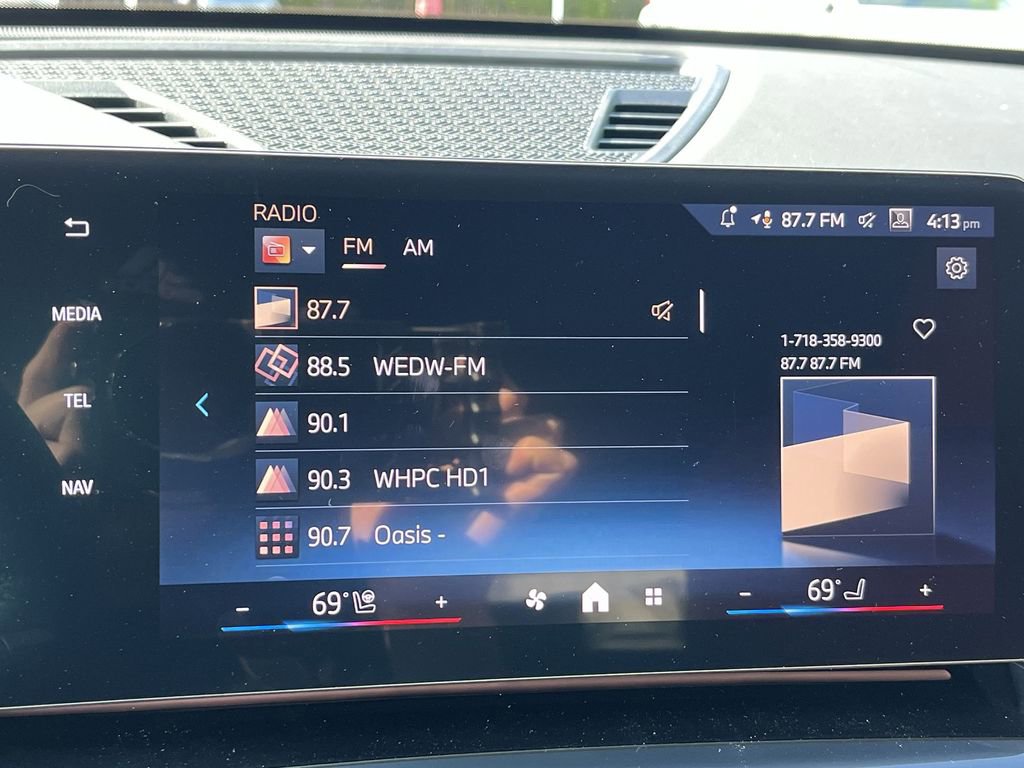 Used 2025 BMW X1 xDrive28i w/ Technology Package image 16