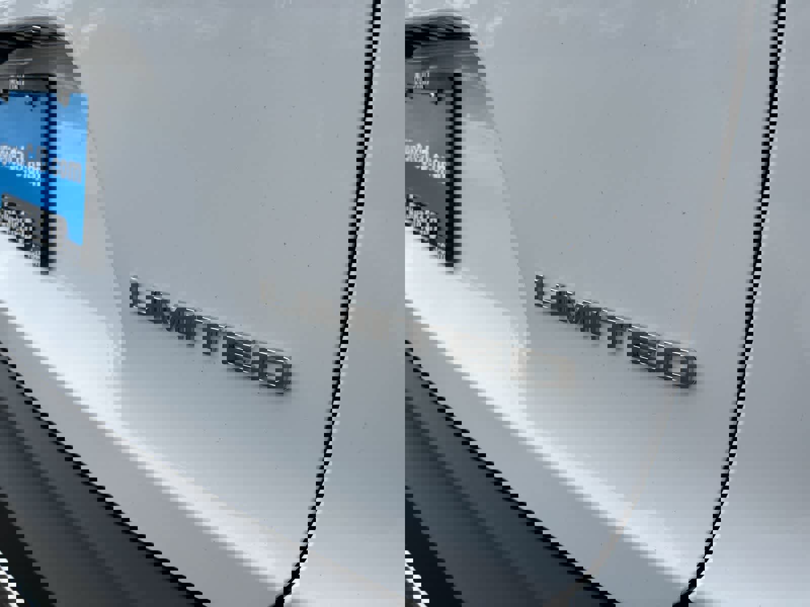 Certified 2022 Jeep Cherokee Limited AWD/4WD image 5