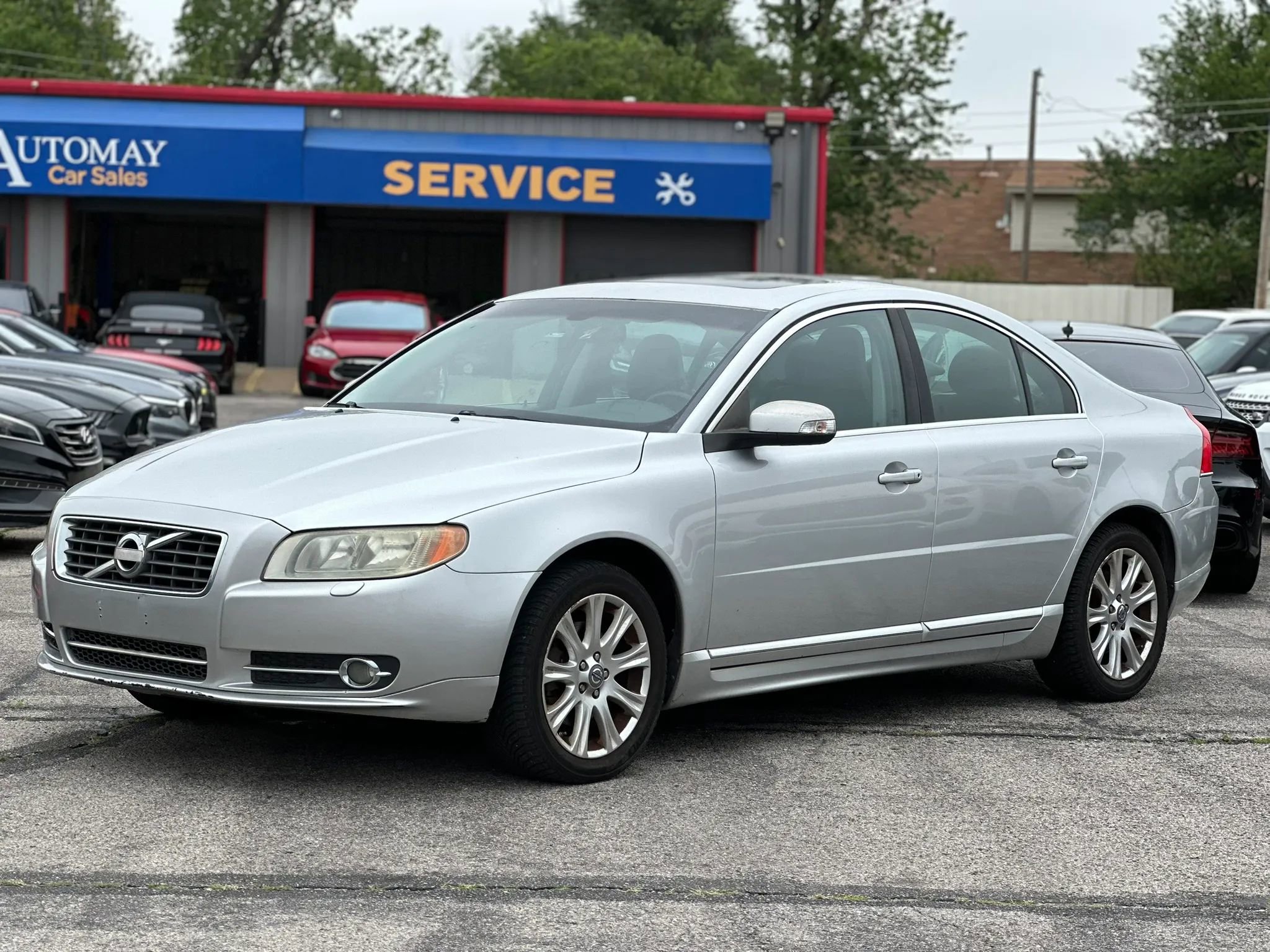 Used 2010 Volvo S80 3.2 FWD image 1