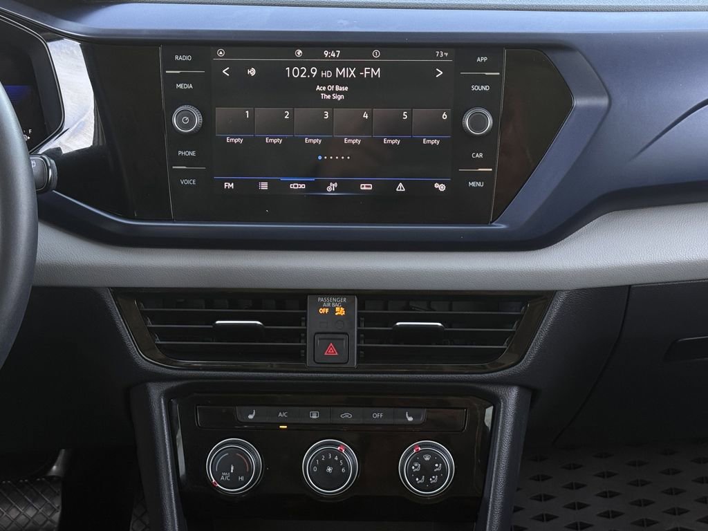 Used 2023 Volkswagen Taos SE image 17