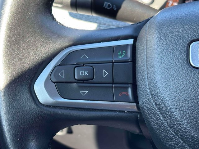 Used 2022 Jeep Compass Latitude AWD/4WD image 16