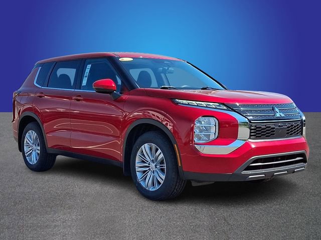 Used 2023 Mitsubishi Outlander ES FWD image 3