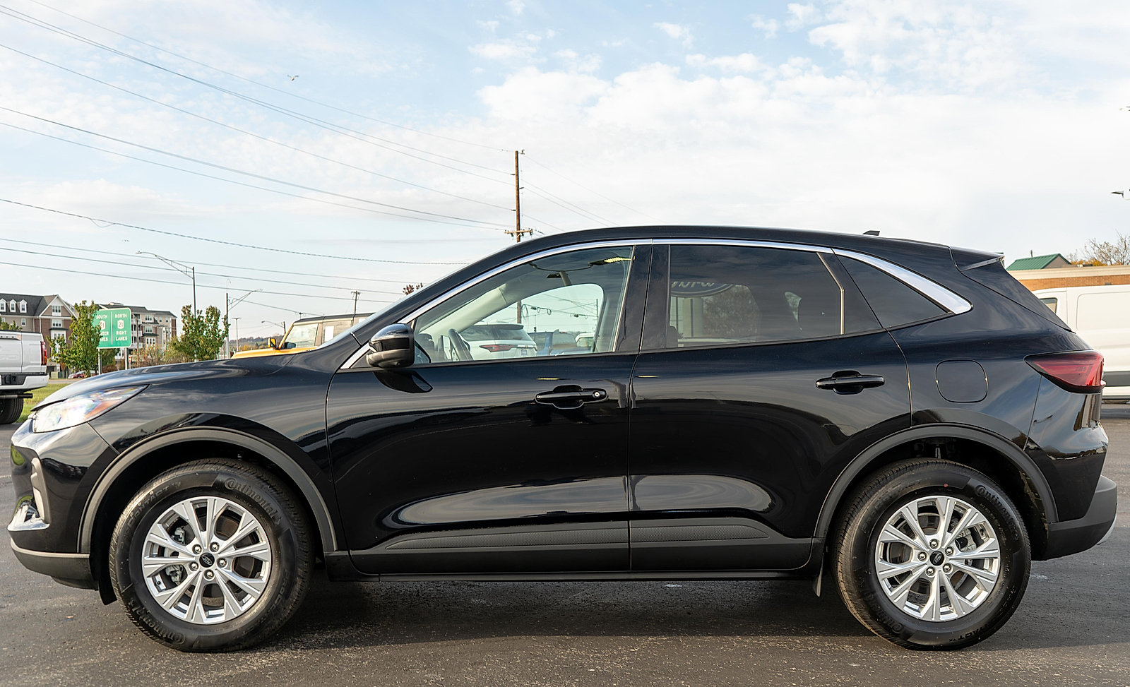 Used 2023 Ford Escape Active w/ Tech Pack #2 AWD/4WD image 9