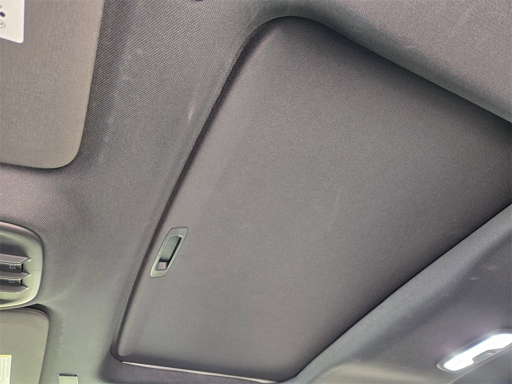 Used 2026 Chevrolet Colorado ZR2 w/ Technology Package image 26