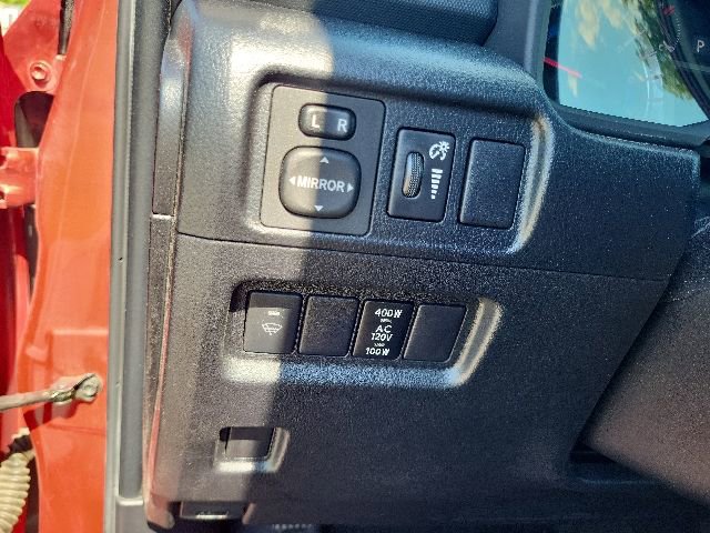 Used 2019 Toyota 4Runner TRD Off-Road AWD/4WD image 46