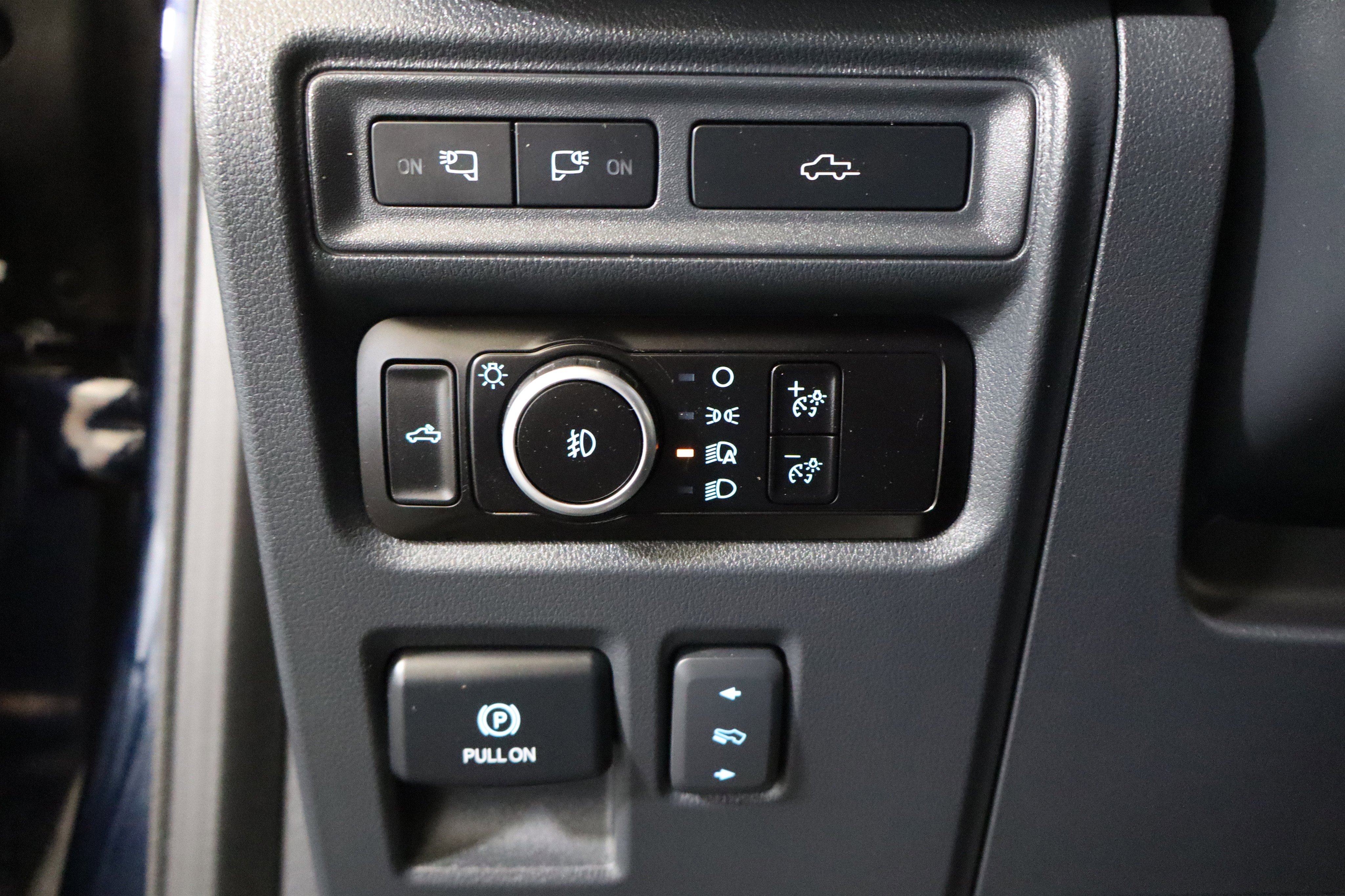 Used 2023 Ford F150 Raptor w/ Blue Interior Package image 33