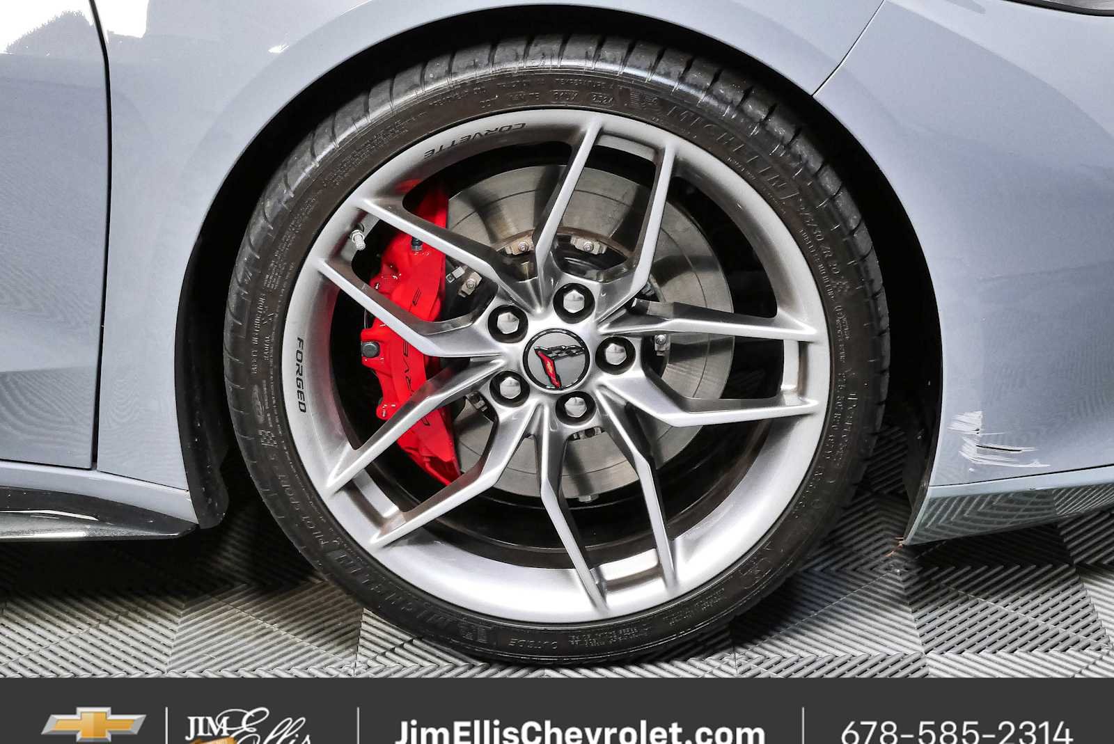 Used 2025 Chevrolet Corvette Z06 RWD image 32