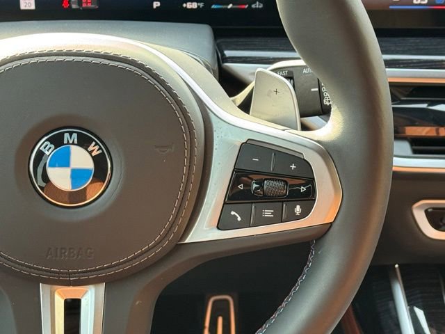 Certified 2026 BMW X7 M60i image 24