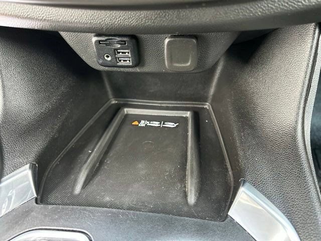 Used 2024 Chevrolet Traverse Premier w/ Redline Edition AWD/4WD image 34