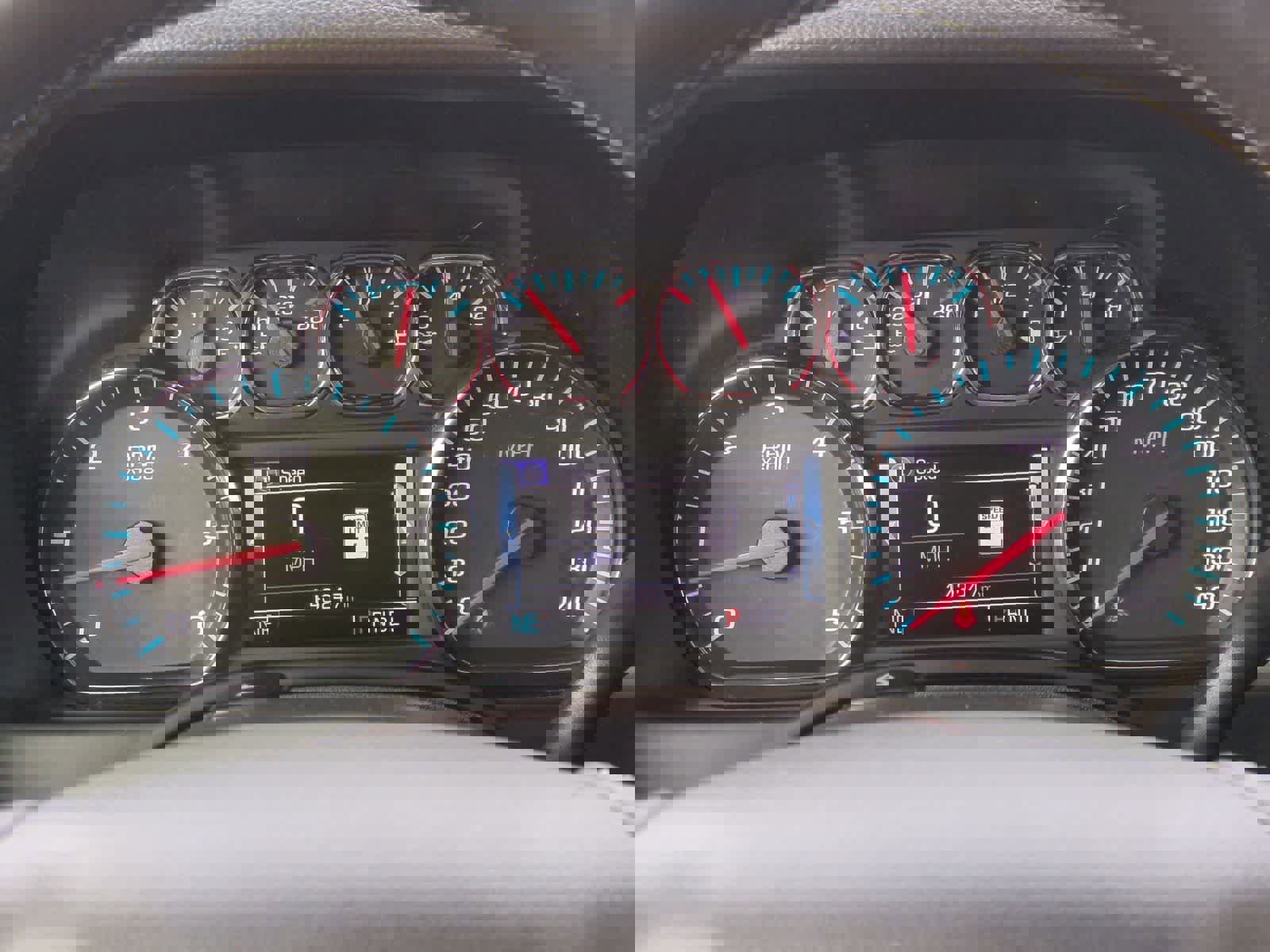 Used 2017 Chevrolet Suburban LT w/ LT Signature Package image 34